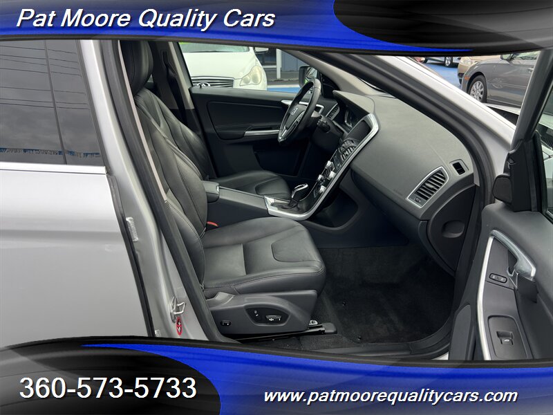 2016 Volvo XC60 T5 Premier   - Photo 13 - Vancouver, WA 98686