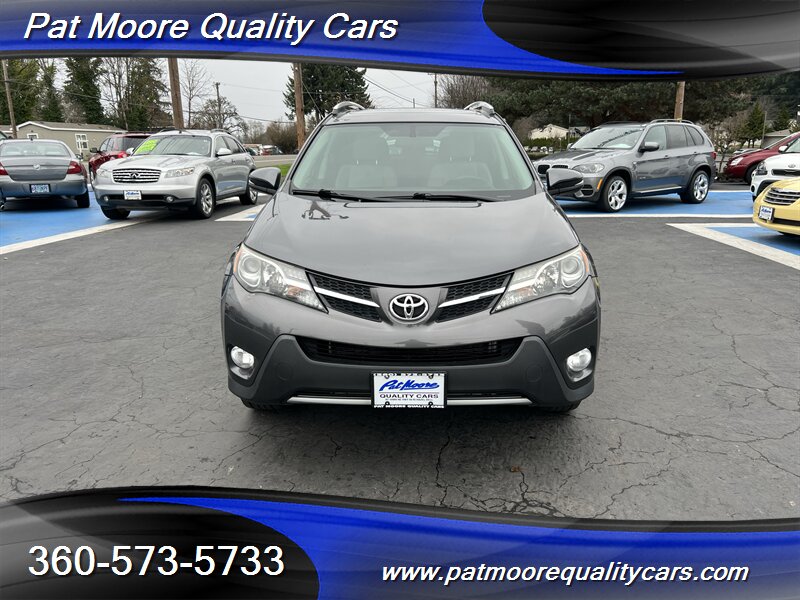 2015 Toyota RAV4 XLE AWD Immaculate Fuel Efficient Loaded - Photo 8 - Vancouver, WA 98686