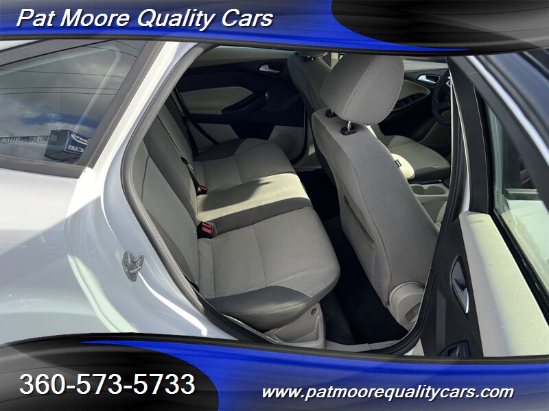 2014 Ford Focus SE   - Photo 10 - Vancouver, WA 98686