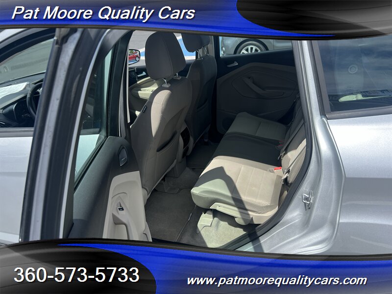2015 Ford C-MAX Hybrid SE - Photo 10 - Vancouver, WA 98686