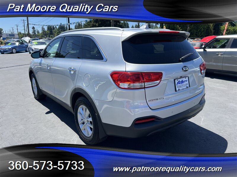 2017 Kia Sorento LX - Photo 3 - Vancouver, WA 98686