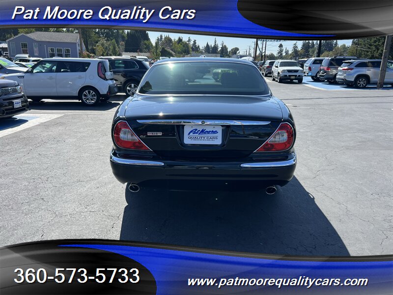 2004 Jaguar XJ8 - Photo 4 - Vancouver, WA 98686
