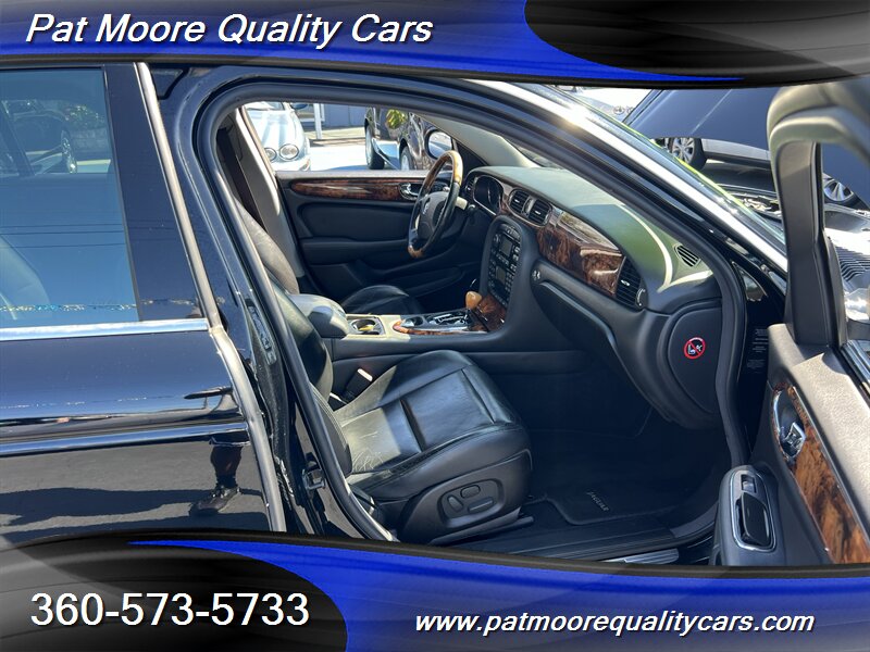 2004 Jaguar XJ8 - Photo 11 - Vancouver, WA 98686