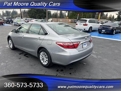 2017 Toyota Camry LE   - Photo 3 - Vancouver, WA 98686