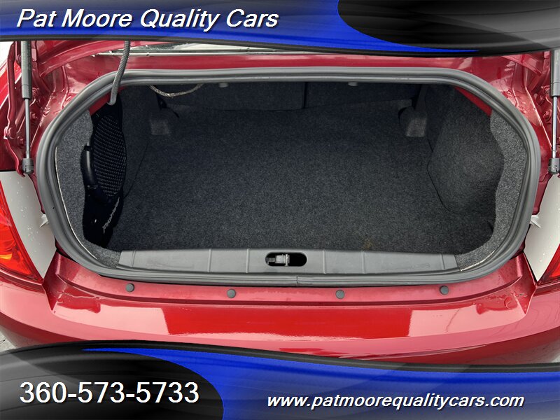 2009 Pontiac G5 GT   - Photo 11 - Vancouver, WA 98686