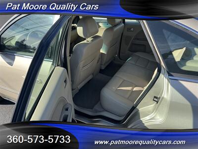 2006 Ford Five Hundred SEL  2 Owners 27 Service Records Loaded Leather - Photo 9 - Vancouver, WA 98686