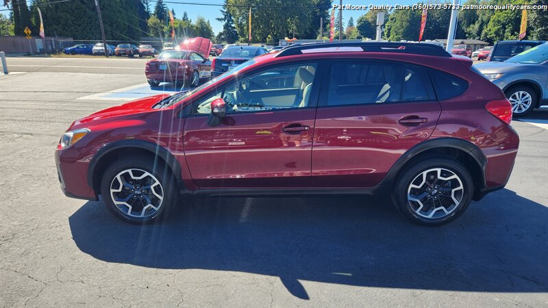 2017 Subaru Crosstrek 2.0i Limited AWD  (** One Owner **) Low Miles 40k mi. Loaded Immaculate