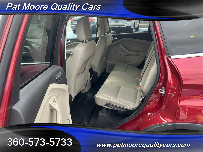 2018 Ford Escape SE Immaculate AWD w/only 76k mi. - Photo 9 - Vancouver, WA 98686