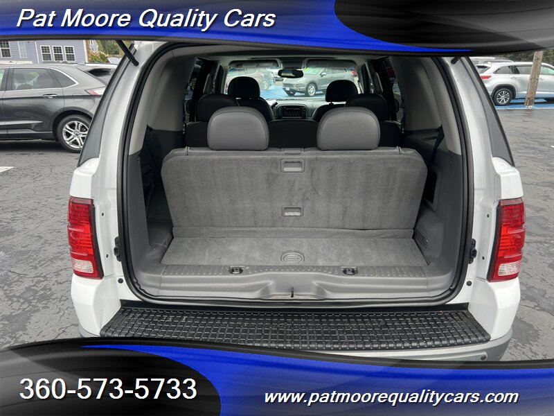2002 Ford Explorer XLT 4dr XLT - Photo 10 - Vancouver, WA 98686