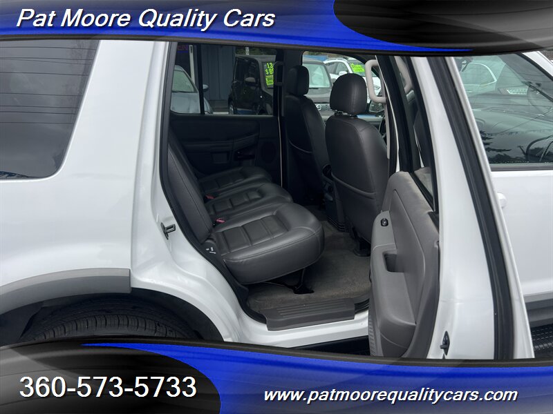 2002 Ford Explorer XLT 4dr XLT - Photo 11 - Vancouver, WA 98686
