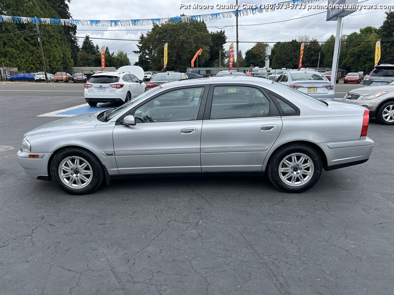 2004 Volvo S80 2.5T AWD Excellent Extra Low Miles 62k mi.  Loaded
