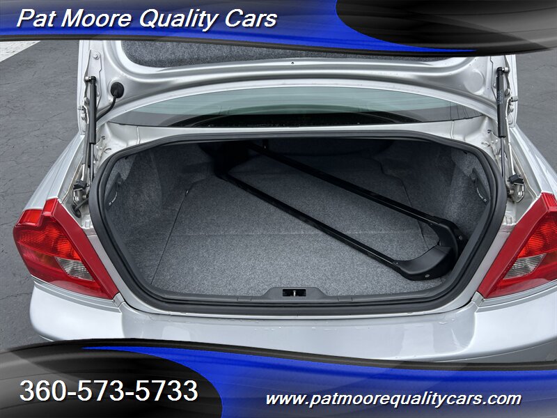 2004 Volvo S80 2.5T - Photo 11 - Vancouver, WA 98686