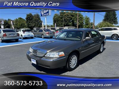 2003 Lincoln Town Car Signature   - Photo 1 - Vancouver, WA 98686