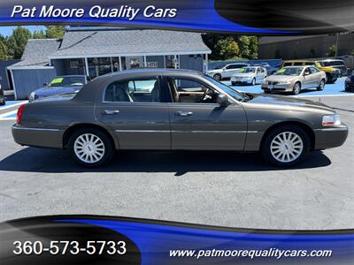 2003 Lincoln Town Car Signature   - Photo 10 - Vancouver, WA 98686
