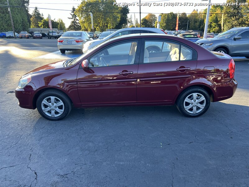 2009 Hyundai ACCENT GLS (** One Owner**) Low Miles Only 54k  Automatic