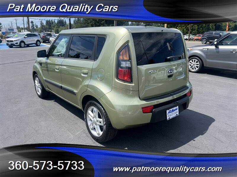2010 Kia Soul + - Photo 3 - Vancouver, WA 98686