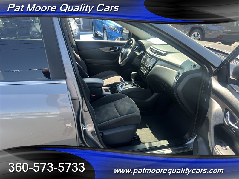 2016 Nissan Rogue S AWD Immaculate - Photo 13 - Vancouver, WA 98686