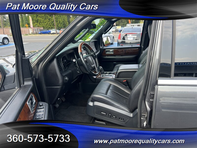 2015 Lincoln Navigator - Photo 9 - Vancouver, WA 98686