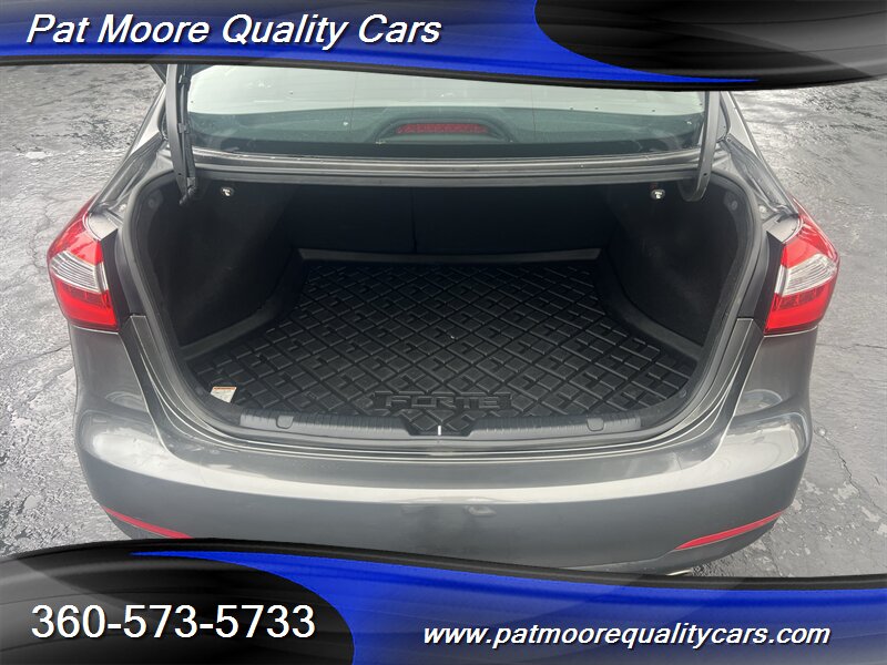 2014 Kia Forte EX - Photo 11 - Vancouver, WA 98686