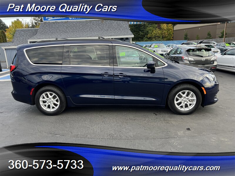 2017 Chrysler Pacifica Touring   - Photo 6 - Vancouver, WA 98686