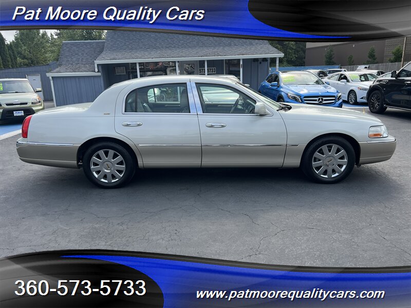 2005 Lincoln Town Car Signature Limited - Photo 6 - Vancouver, WA 98686
