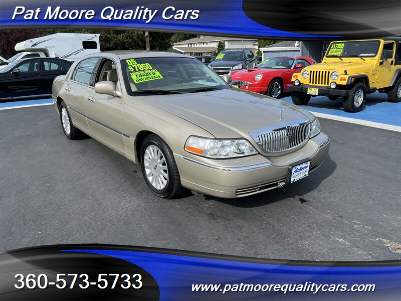 2005 Lincoln Town Car Signature Limited - Photo 7 - Vancouver, WA 98686