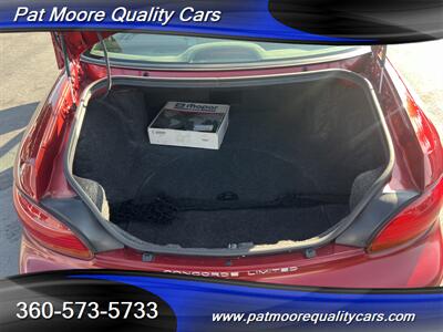 2004 Chrysler Concorde Limited   - Photo 11 - Vancouver, WA 98686