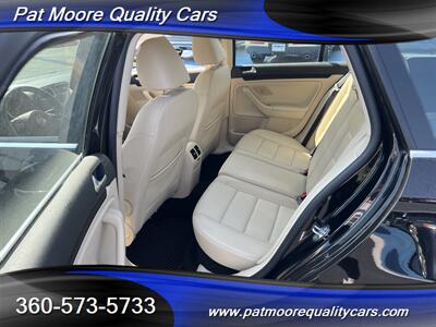 2014 Volkswagen Jetta SportWagen TDI   - Photo 10 - Vancouver, WA 98686