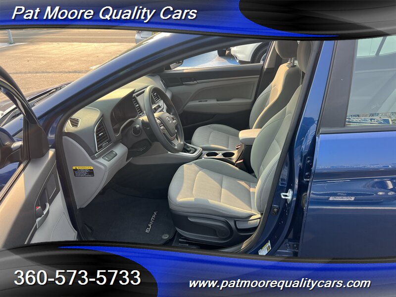 2017 Hyundai ELANTRA SE - Photo 8 - Vancouver, WA 98686