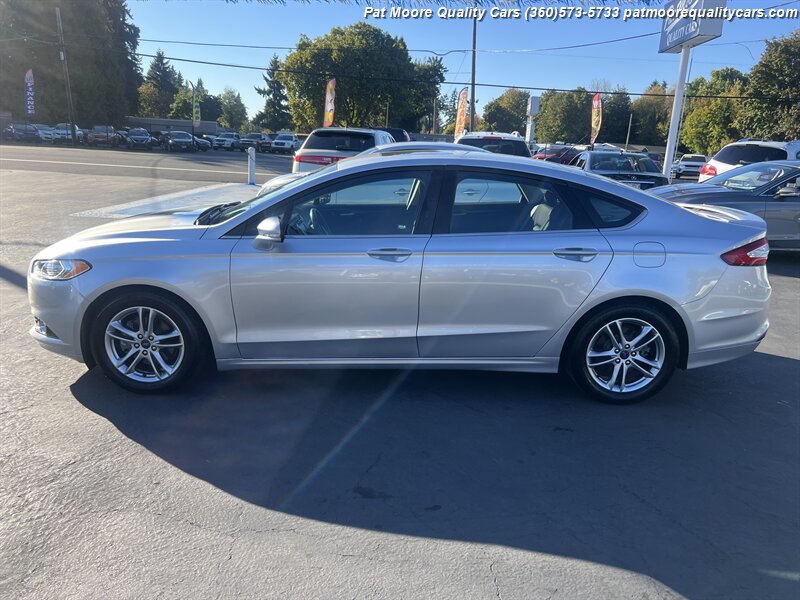 2015 Ford Fusion Hybrid SE  