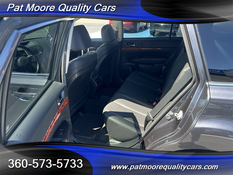 2012 Subaru Outback 2.5i Limited - Photo 10 - Vancouver, WA 98686