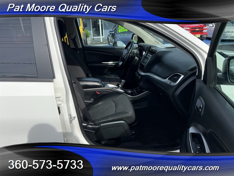 2018 Dodge Journey SXT - Photo 13 - Vancouver, WA 98686