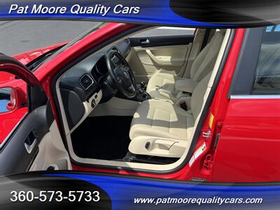 2014 Volkswagen Jetta SportWagen TDI   - Photo 9 - Vancouver, WA 98686