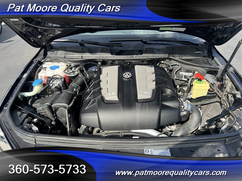 2013 Volkswagen Touareg TDI Sport - Photo 13 - Vancouver, WA 98686