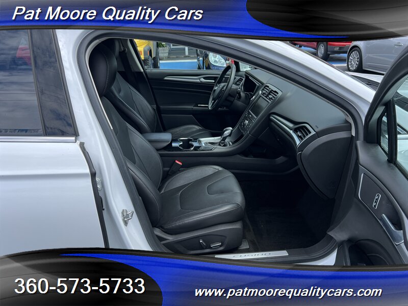 2014 Ford Fusion Hybrid Titanium - Photo 13 - Vancouver, WA 98686