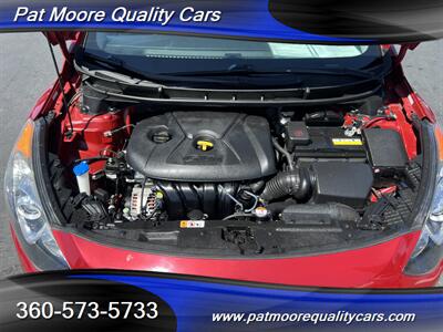 2016 Hyundai ELANTRA GT GT   - Photo 14 - Vancouver, WA 98686