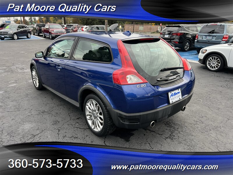 2008 Volvo C30 T5 Version 1.0 - Photo 2 - Vancouver, WA 98686