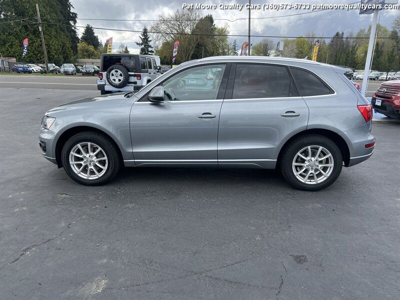 2011 Audi Q5 2.0T quattro Premium Plus  Immaculate AWD Fully Loaded