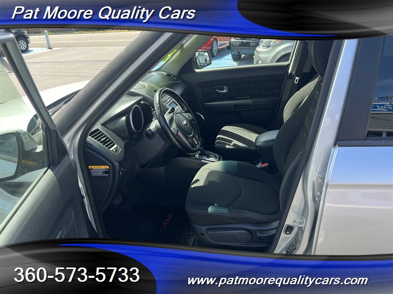 2013 Kia Soul + Fuel Efficient (**One Owner**) Excellent - Photo 9 - Vancouver, WA 98686