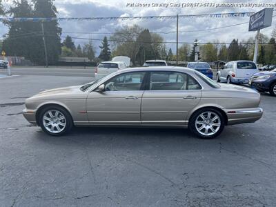 2005 Jaguar XJ8 Loaded Luxury Backed by Ford Beautiful  