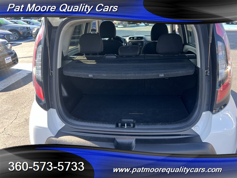 2015 Kia Soul + - Photo 11 - Vancouver, WA 98686