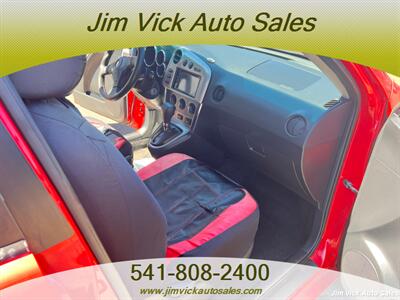 2005 Pontiac Vibe   - Photo 7 - North Bend, OR 97459