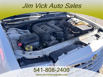 2006 Chrysler 300 Series Touring   - Photo 13 - North Bend, OR 97459