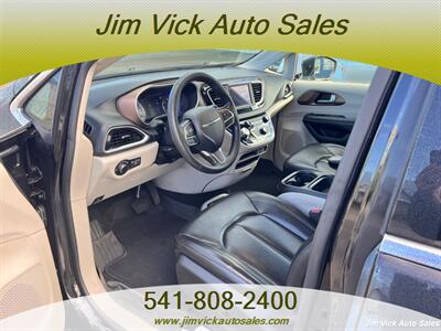 2021 Chrysler Voyager LXi - Photo 6 - North Bend, OR 97459