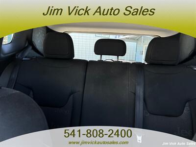 2017 Jeep Renegade Sport - Photo 13 - North Bend, OR 97459