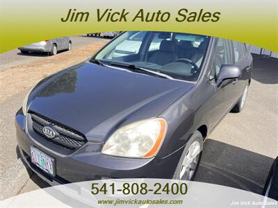 2007 Kia Rondo LX   - Photo 1 - North Bend, OR 97459
