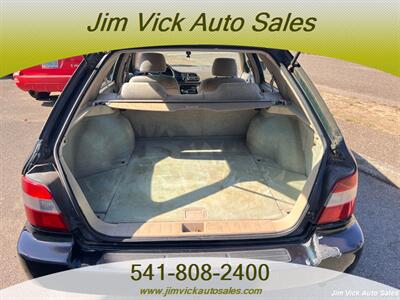 1996 Honda Accord EX   - Photo 15 - North Bend, OR 97459
