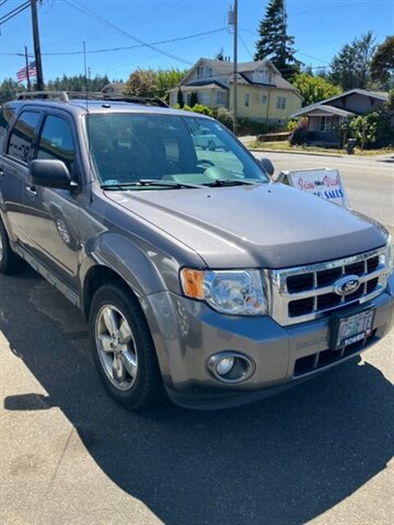 2012 Ford Escape XLT   - Photo 1 - North Bend, OR 97459
