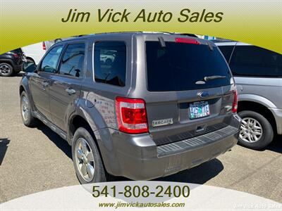 2012 Ford Escape XLT - Photo 3 - North Bend, OR 97459