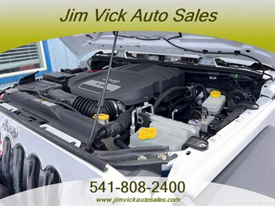 2015 Jeep Wrangler Sport   - Photo 3 - North Bend, OR 97459